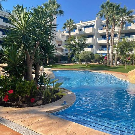 דירות Coral House - La Calma - Playa Flamenca - Big Terrace & 4 Swimming Pools. מראה חיצוני תמונה