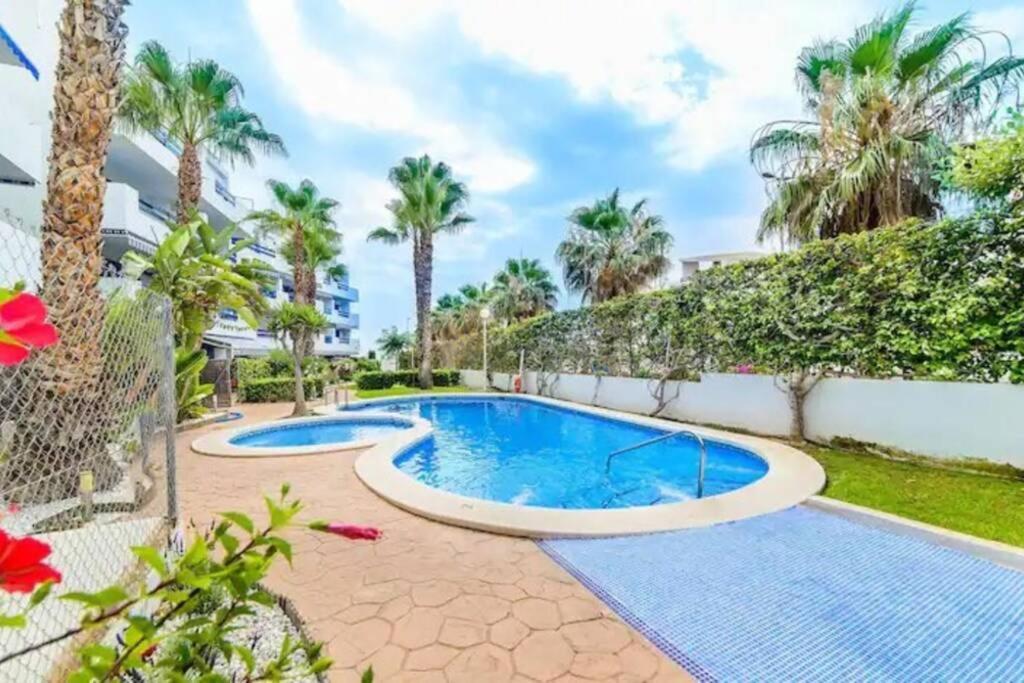 דירות Coral House - La Calma - Playa Flamenca - Big Terrace & 4 Swimming Pools. מראה חיצוני תמונה